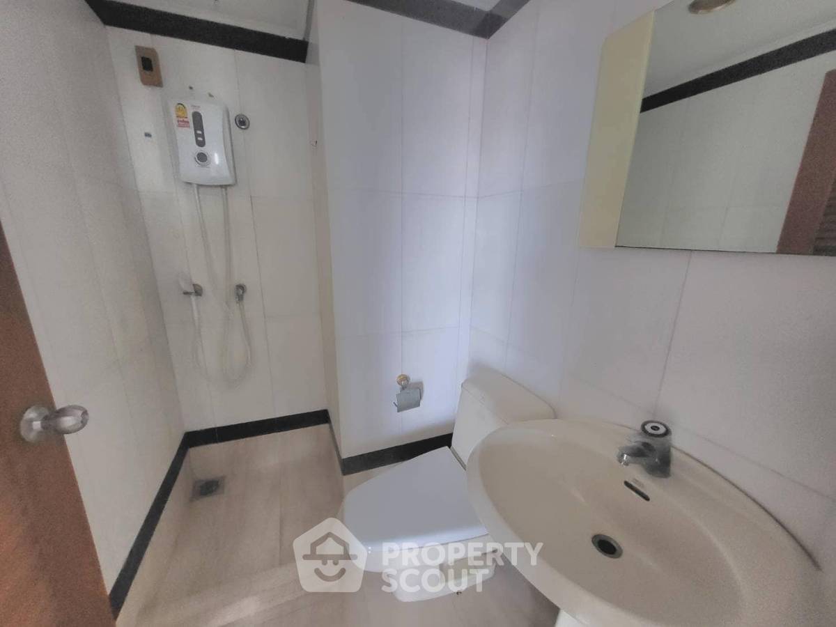 รูป คอนโด 3-ห้องนอน ที่ รอยัล คาสเซอร์ สุขุมวิท ใกล้ BTS พร้อมพงษ์ (ID 1920434) - รูปที่ 7/7