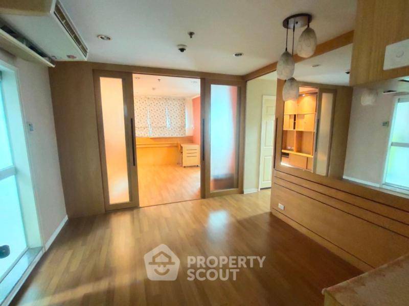 รูป คอนโด 2-ห้องนอน ที่ ลุมพินีเพลส ปิ่นเกล้า 2 ใกล้ MRT บางยี่ขัน (ID 1950370) - รูปที่ 1/13
