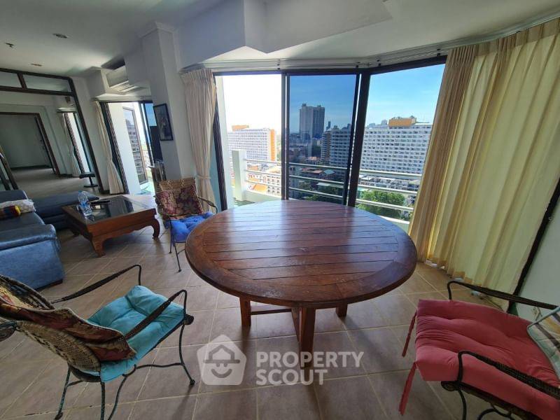 picture 3-BR Condo at View Talay 2 Condominium Jomtien close to Pattaya South (ID 1928680) - 11/19
