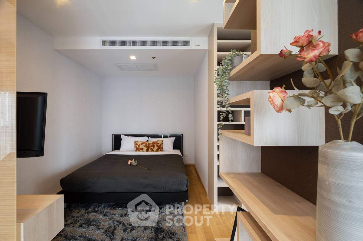 รูป คอนโด 2-ห้องนอน ที่ โนเบิล รีวิล เอกมัย ใกล้ BTS เอกมัย (ID 1377858) - รูปที่ 3/5