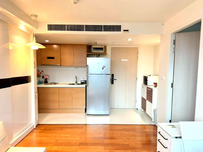 Condos for rent : Focus on                 Saladaeng