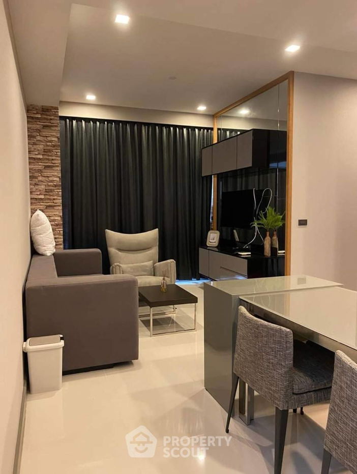 picture 2-BR Condo at M Silom near BTS Chong Nonsi (ID 1470333) - 1/17