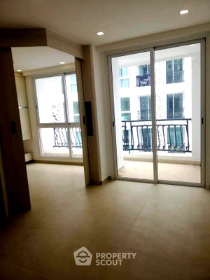 Condos for sale : 1-BR Condo For Sale In Olympus City Garden, Pattaya South (ID 1515810)