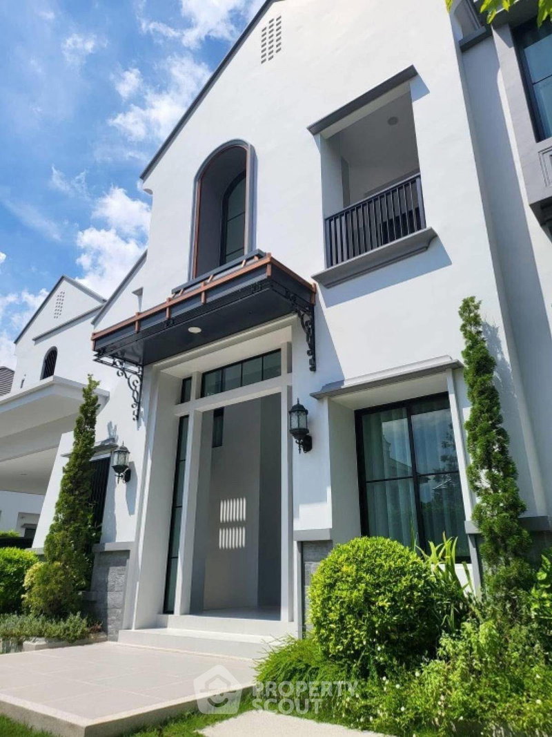 บ้านเดี่ยวให้เช่า : ให้เช่า บ้าน 4 ห้องนอน โครงการนันทวัน พระราม 9-นิวกรุงเทพกรีฑา ใกล้สะพานสูง (ID 2040659)