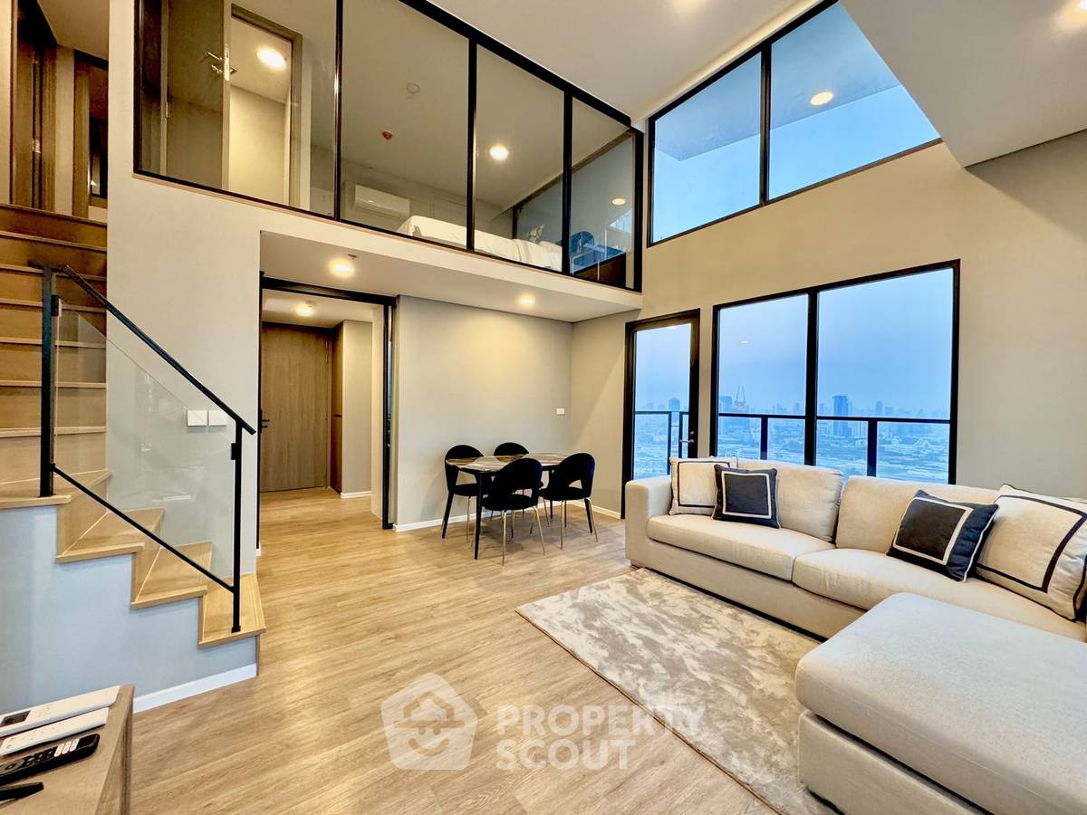 picture 3-BR Condo at Landmark @MRTA Station in Bang Kapi (ID 2072822) - 1/14