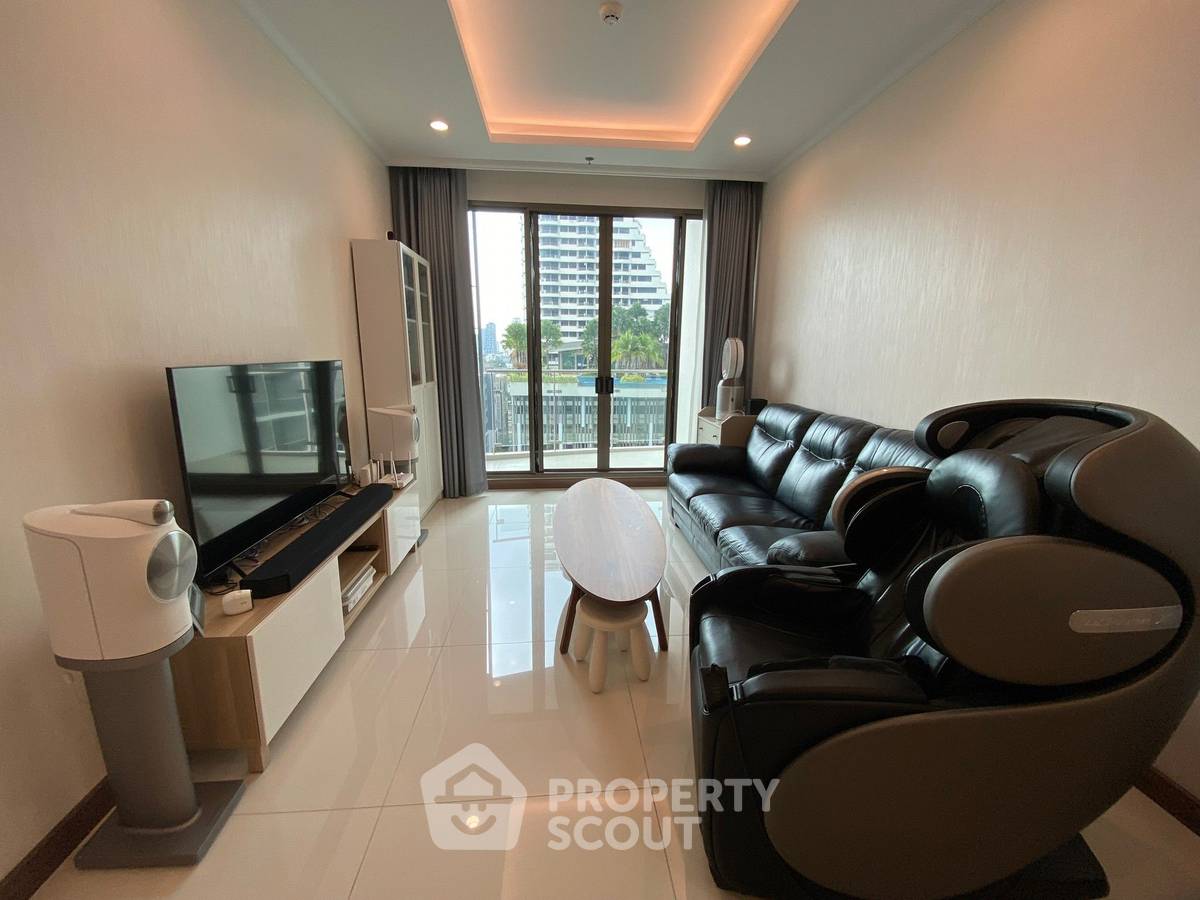 picture 2-BR Condo at Supalai Oriental Sukhumvit 39 near MRT Phetchaburi (ID 1340932) - 1/7