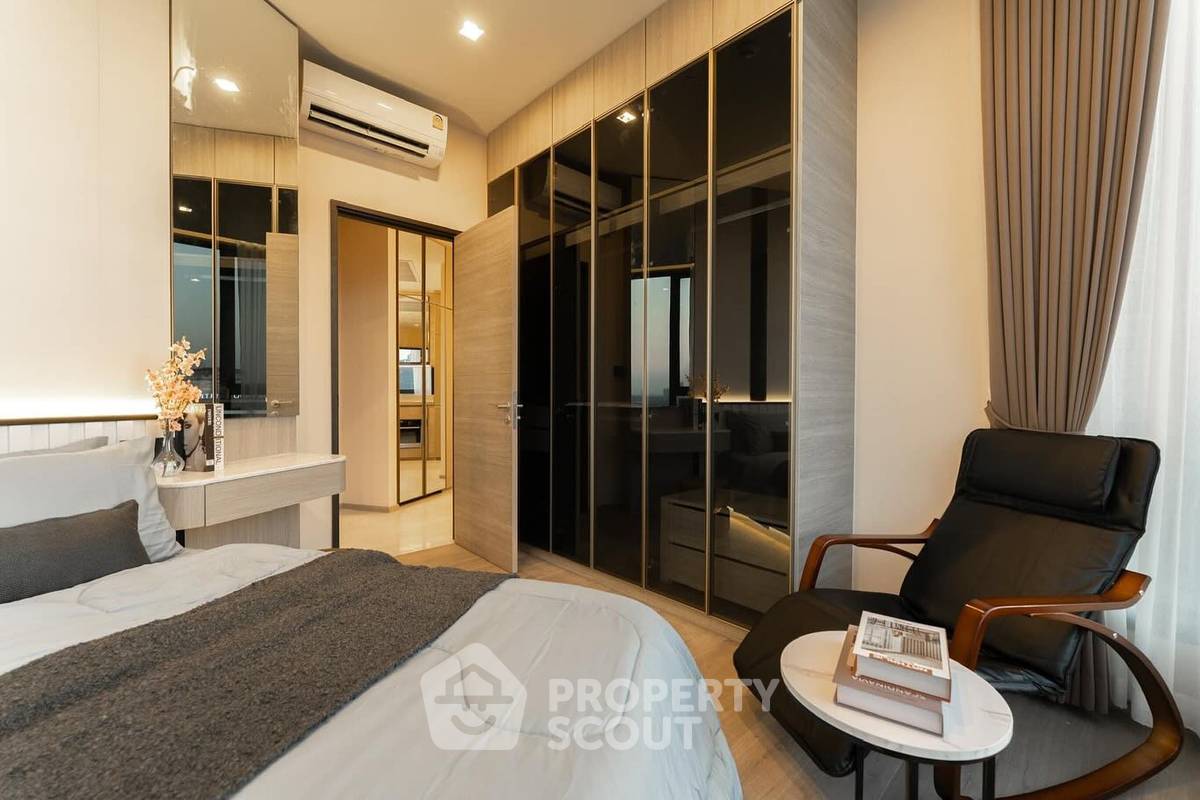 picture 2-BR Condo at The Crest Park Residences near MRT Phahon Yothin (ID 1568927) - 5/9
