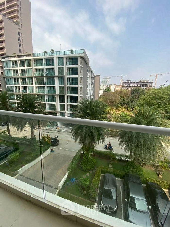picture 1-BR Condo at The View Cozy Beach Residence close to Phratamnak (ID 2322308) - 8/10