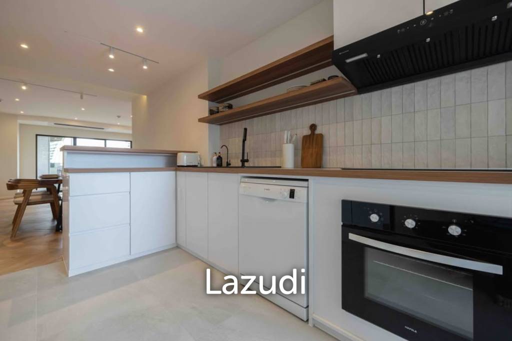 picture 3 Bed 2 Bath  163 SQ.M  Richmond Palace - 7/20