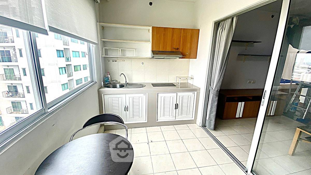 picture 2-BR Condo at Supalai Park Srinakarin in Nong Bon (ID 2066385) - 4/14