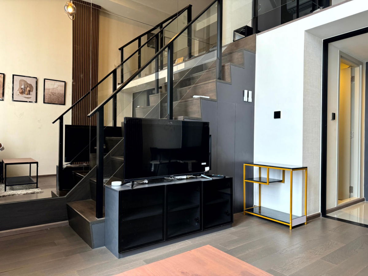 picture Park Origin Chula Samyan【𝐒𝐄𝐋𝐋 & 𝐑𝐄𝐍𝐓】🔥Modern loft-style room, fully furnished and equipped.🔥  Contact Line ID: @hacondo - 5/10