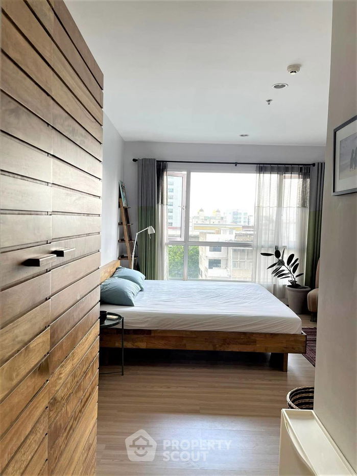 picture 1-BR Condo at Hive Taksin near BTS Wongwian Yai (ID 514897) - 8/11