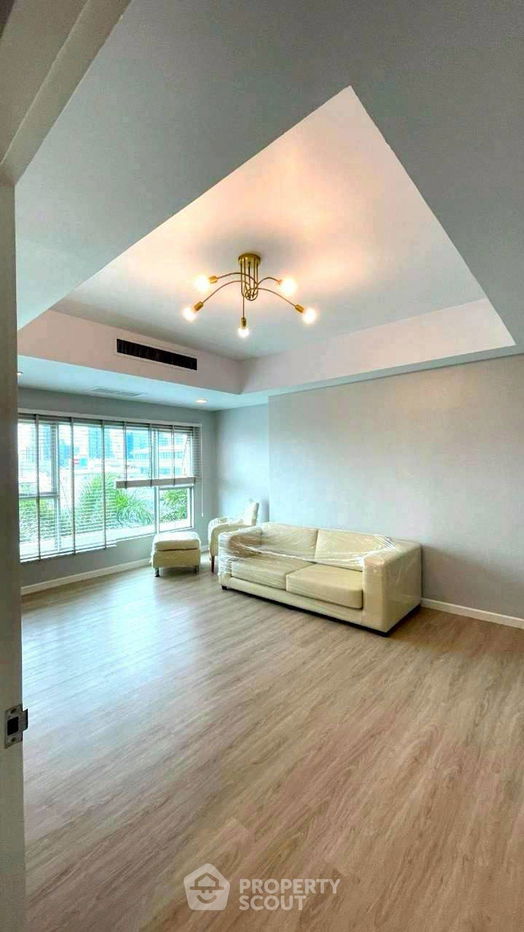 picture 2-BR Condo at Baan Nonsi close to Thanon Chan (ID 2319474) - 1/16