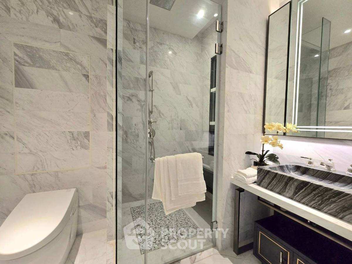 picture 3-BR Condo at The Residences At Mandarin Oriental, Bangkok near BTS Saphan Taksin (ID 1730301) - 10/15