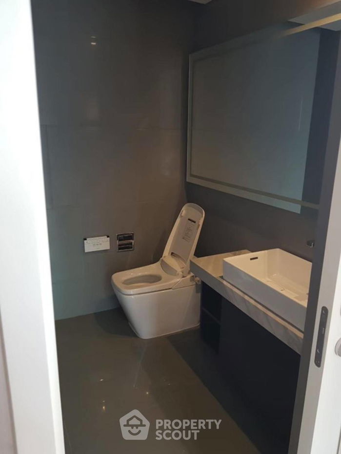 picture 2-BR Condo at The Bangkok Sathorn near BTS Surasak (ID 2021807) - 8/28