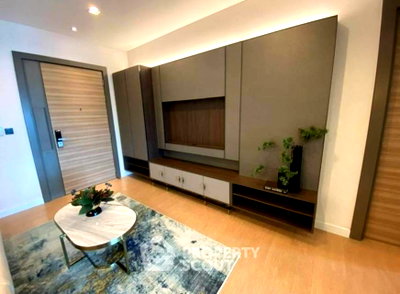 Condos for sale : 1-BR Condo For Sale At The Room Charoenkrung 30 Near BTS Saphan Taksin (ID 1470905)