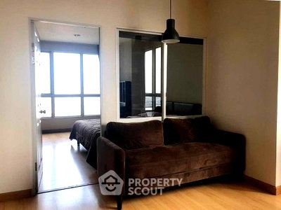 Condos for sale : 1-BR Condo at Life @ Ratchada-Suthisan near MRT Sutthisan (ID 1509754)