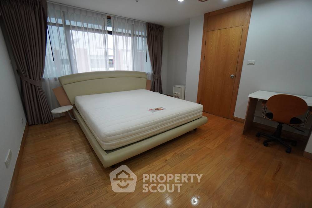 picture 3-BR Condo at Regent Royal Place 2 Condominium near BTS Ratchadamri (ID 320673) - 17/25