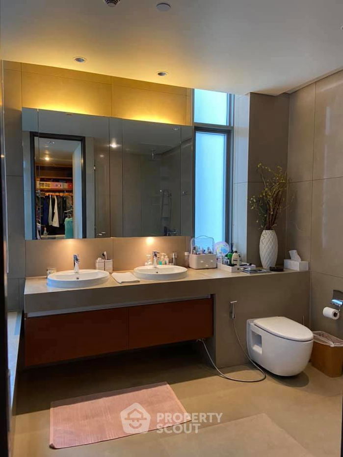 picture 1-BR Condo at The Sukhothai Residences Condominium near MRT Lumphini (ID 1035629) - 10/11