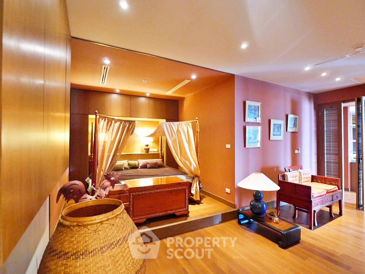 picture 2-BR Condo at Baan Sathorn Chaopraya near BTS Krung Thon Buri (ID 1930592) - 34/50