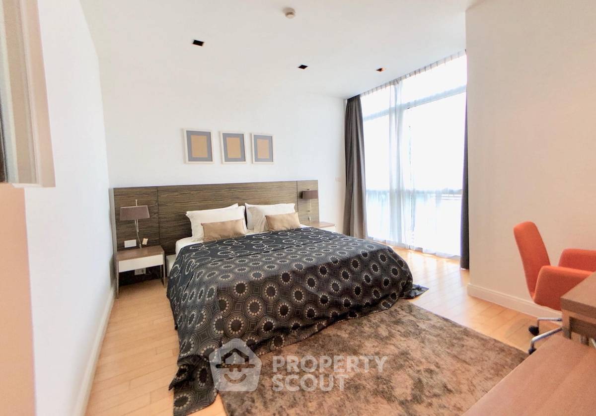 picture 2-BR Condo at Athenee Residence near BTS Phloen Chit (ID 1393810) - 3/7