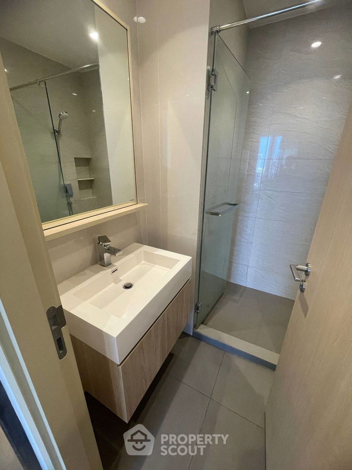 picture 1-BR Condo at Maru Ekkamai 2 near BTS Ekkamai (ID 1485756) - 10/14