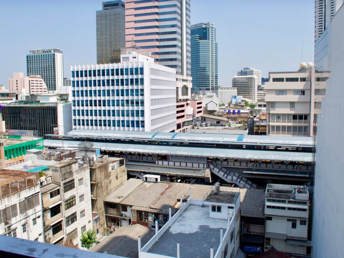 รูป ให้เช่า คอนโด 2 ห้องนอน Plus พื้นที่กว้าง Silom Condominium – ทำเลพรีเมียมใจกลางสีลม ติด Silom Complex ใกล้ BTS ศาลาแดง และ MRT สีลม - รูปที่ 24/28