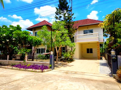 บ้านเดี่ยว ศาลหลักเมืองจังหวัดเชียงใหม่ : ขายบ้านเดี่ยว 2 ชั้น แถวถนนสมโภชเชียงใหม่ 700 ปี เข้าออกได้หลายทาง T.0946511456