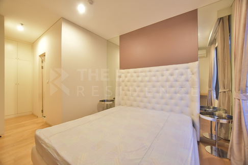 Villa Asoke Comfortable and Ready to Move-in near MRT Phetchaburi Station