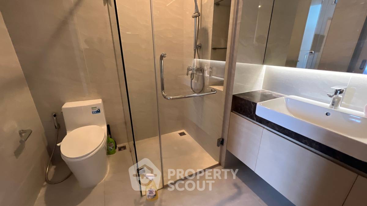 รูป คอนโด 1-ห้องนอน ที่ โนเบิล สเตท 39 ใกล้ BTS พร้อมพงษ์ (ID 993782) - รูปที่ 11/17