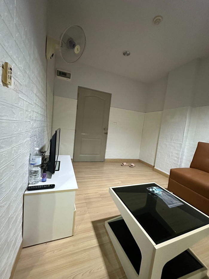รูป ห้องสวย เดินทางสะดวก  เป็นสัดส่วน   คิทท์ ติวานนท์ - รูปที่ 3/10