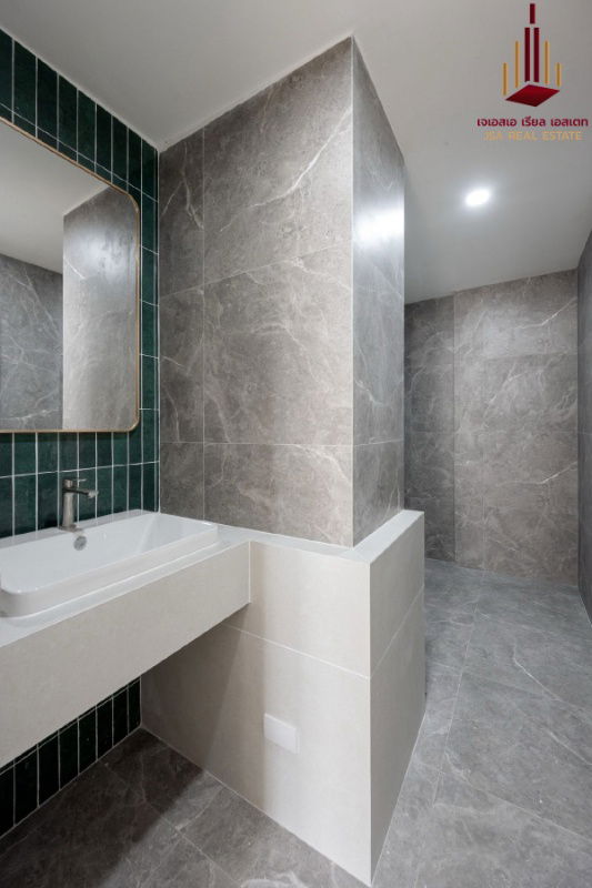 picture ✨ For Sale: Prestige Towers Condo ✨  💰 Only 14,900,000 THB - 9/10