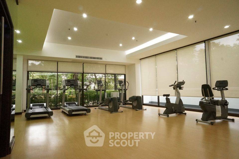 picture 2-BR Condo at Baan Suanpetch Condominium near BTS Phrom Phong (ID 1017362) - 19/22