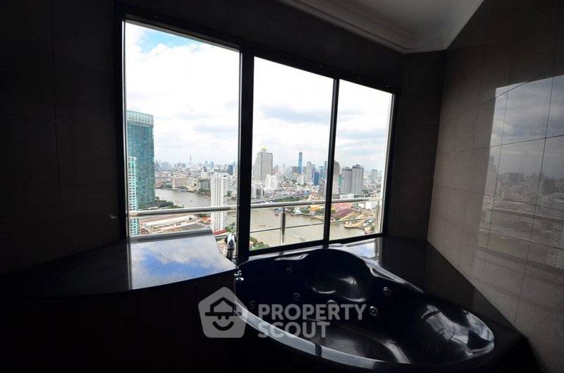 picture 5-BR Condo at Saichol Mansion near BTS Saphan Taksin (ID 565121) - 5/10