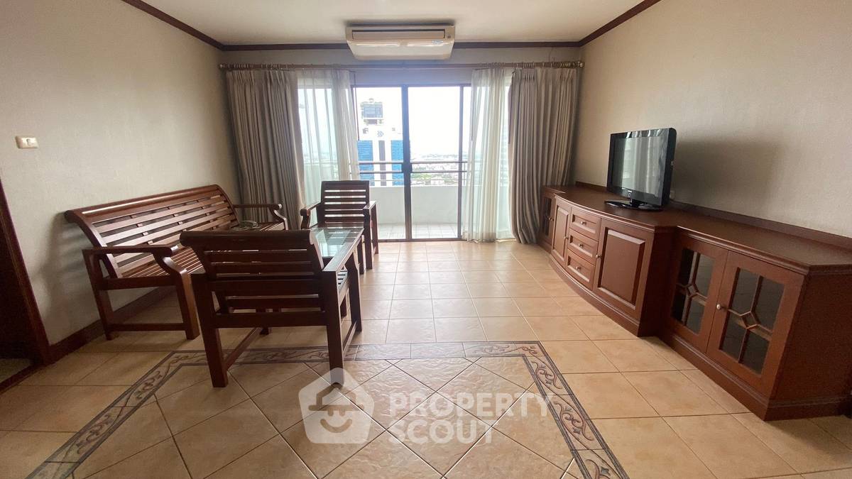 picture 3-BR Condo at Top View Tower Condominium near BTS Thong Lor (ID 2322858) - 1/15