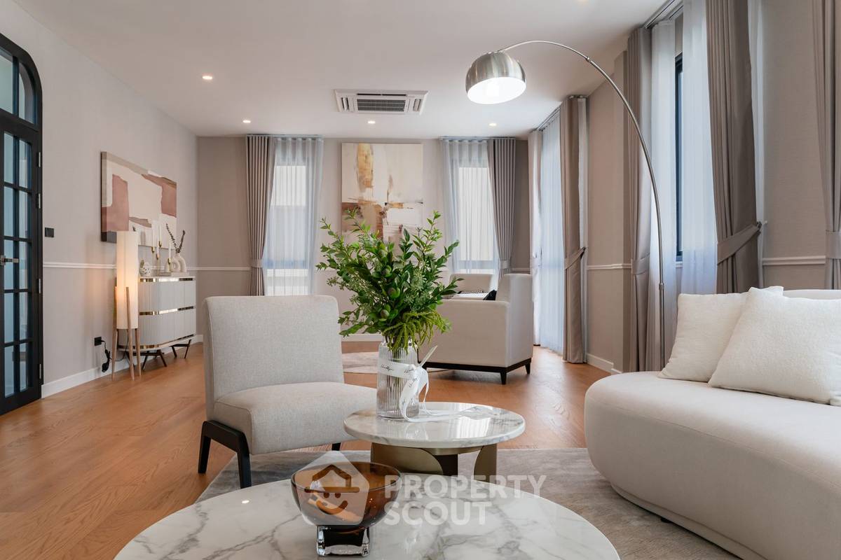 picture 5-BR House at CINQ ROYAL Krungthep Kreetha in Saphan Sung (ID 2323150) - 22/44