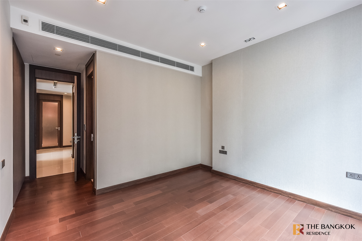 รูป คอนโด Luxury พร้อมอยู่บนทำเลที่ดีที่สุด Q1 Sukhumvit ใกล้ BTS สถานีนานา - รูปที่ 10/10