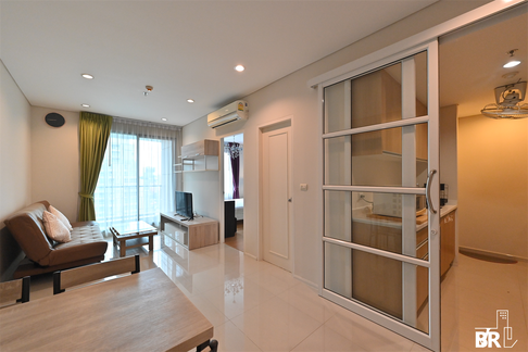 Villa Asoke near MRT Phetchaburi Station Easy Start with a City Dweller Lifestyle