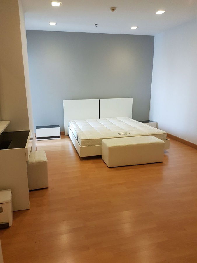 รูป ให้เช่า Nusasiri 2 ห้องนอน 3 ห้องน้ำ เฟอร์นิเจอร์ครบพร้อมเข้าอยู่  สนใจแอดไลน์ด่วน @best_condo - รูปที่ 6/7