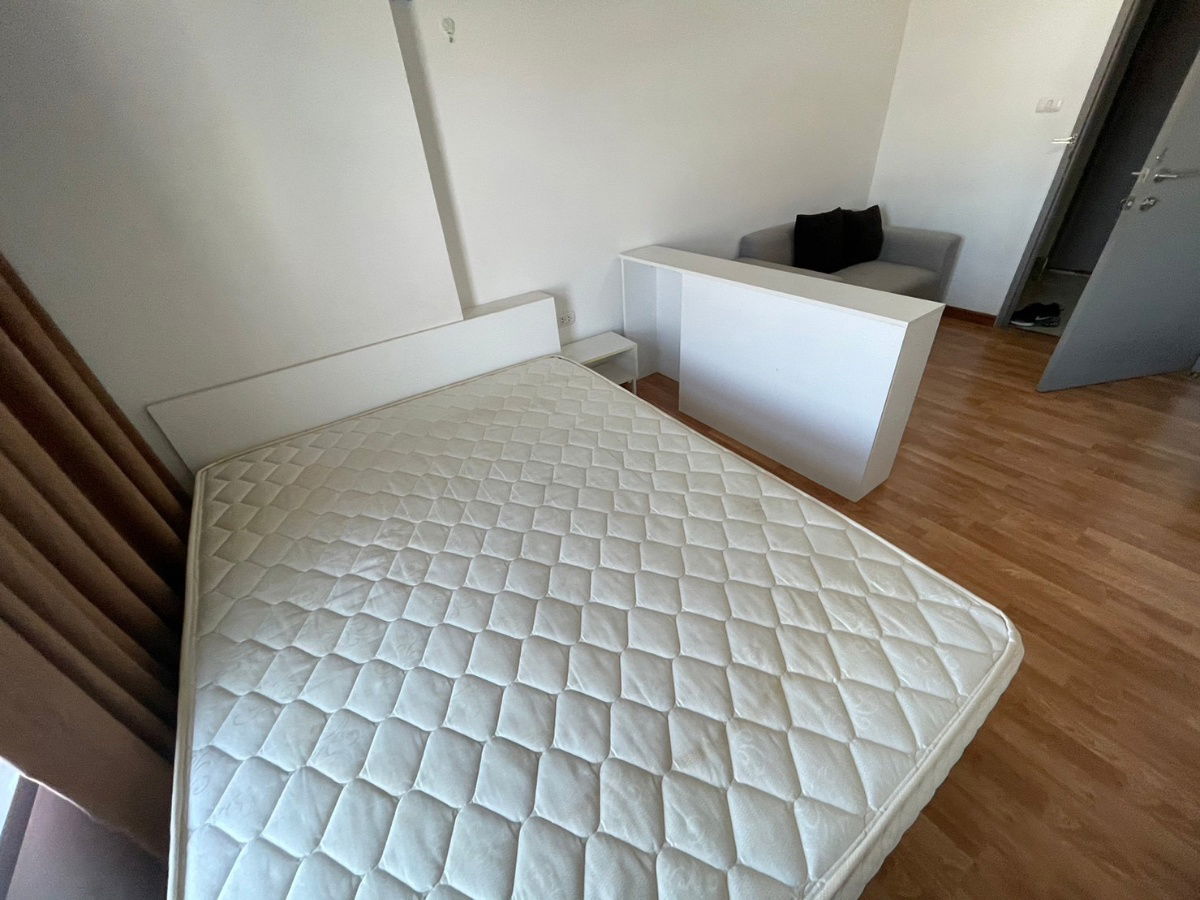picture the trust  condo south pattaya floor 14 - 10/16