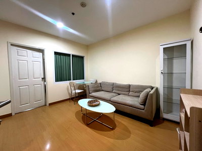 Condos for rent : Urgent For Rent Condo Life@Sukhunvit BTS Ekkamai Ready To move in 