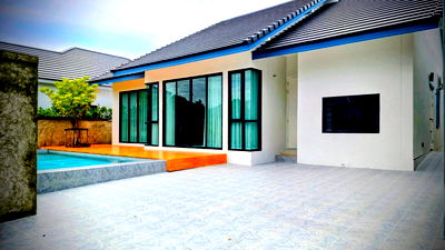 Houses for sale Asian University : For sale pool villa Huayyai 7.99 million