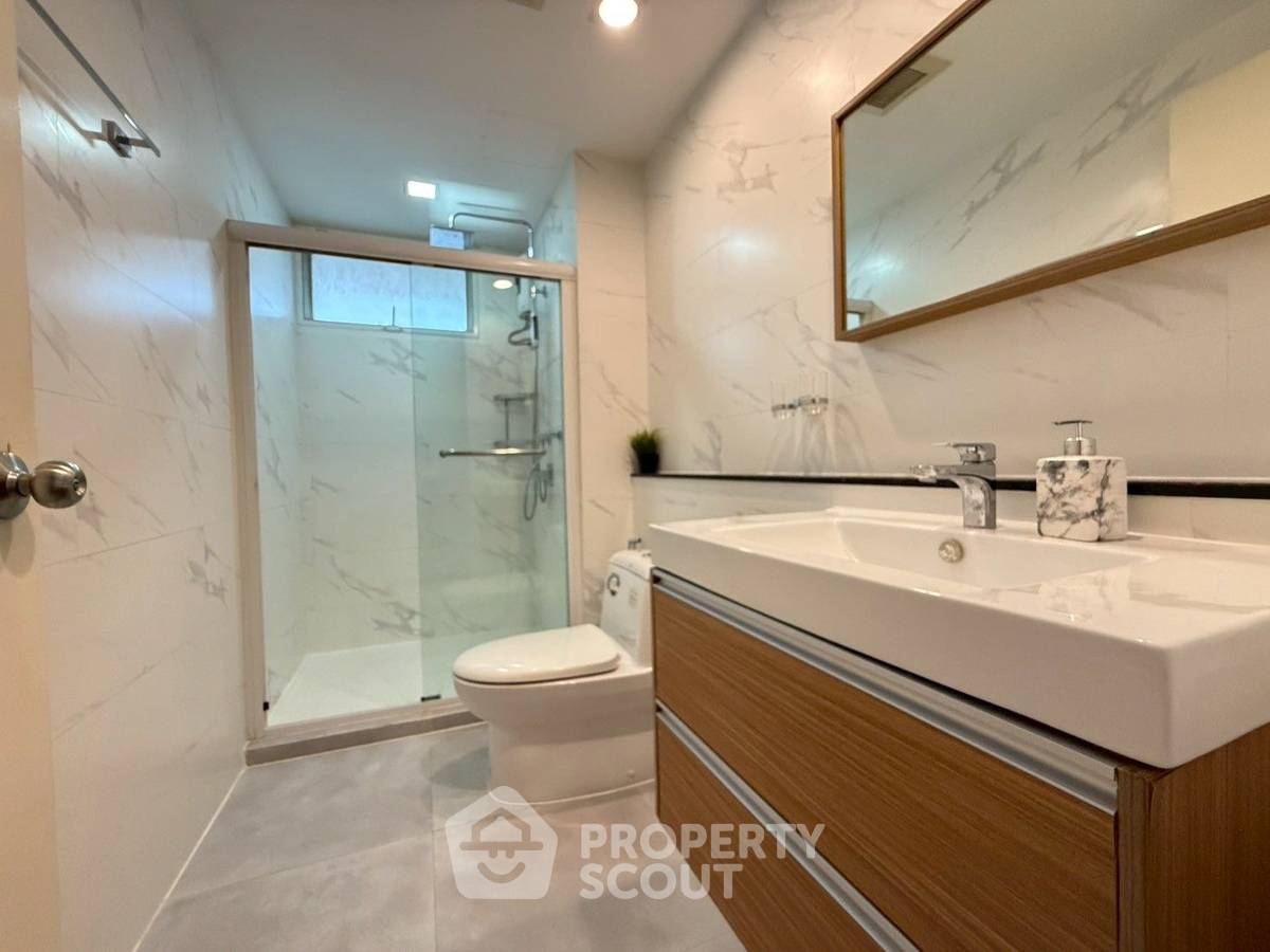 picture 2-BR Condo at Nice Suites Sanambinnam Condominium in Tha Sai (ID 2321072) - 7/11