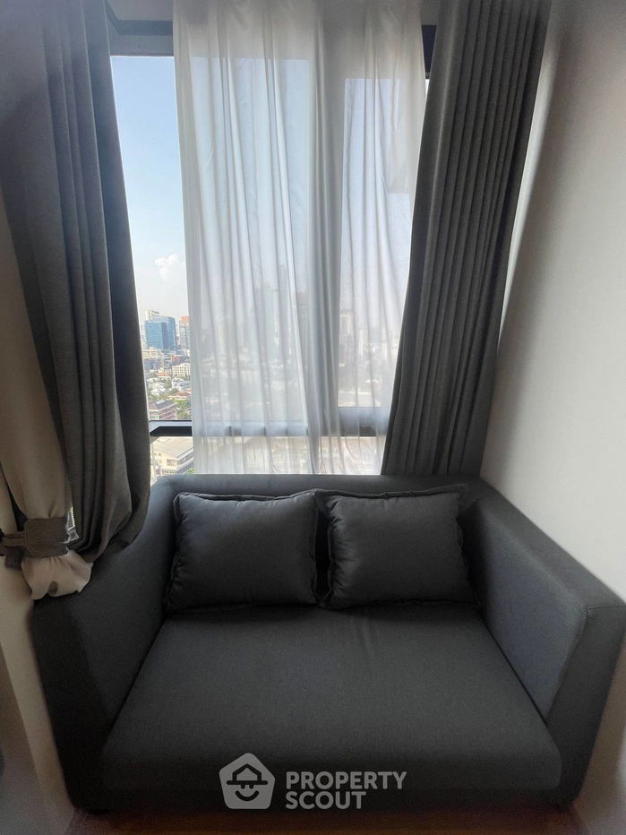 picture 1-BR Condo at Maru Ekkamai 2 near BTS Ekkamai (ID 1485756) - 12/14