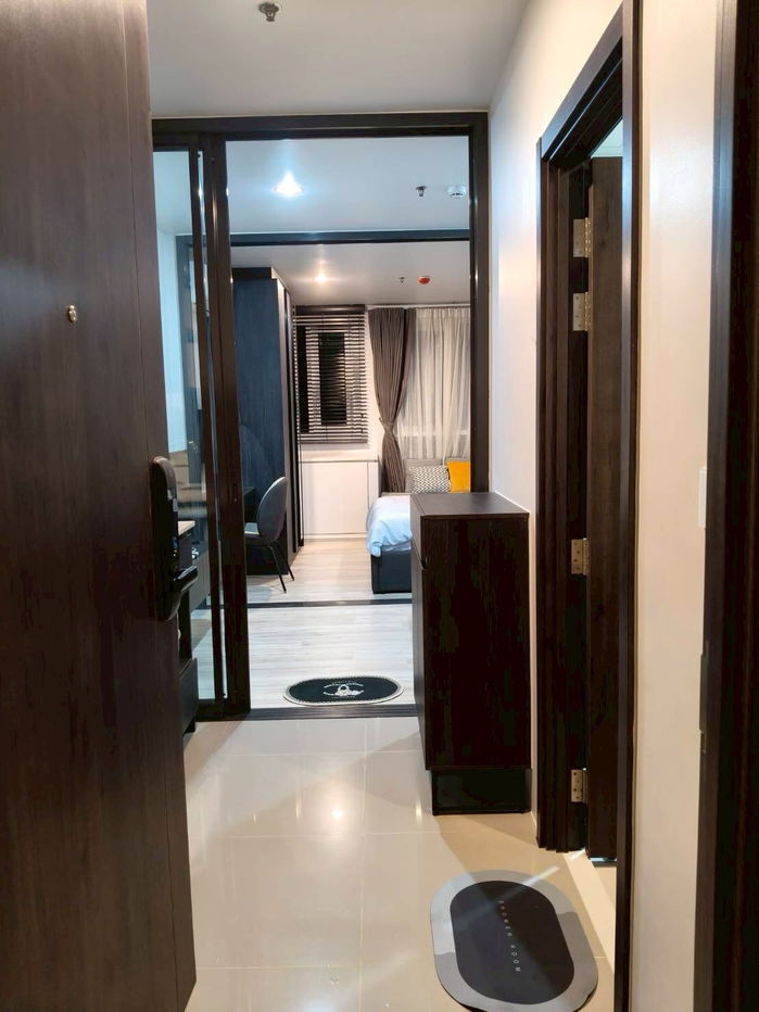 picture For rent !! XT Huaikhwang  | 20K. per month |  1Bed1Bath 30 sq.m.  9th Floor  "A" Building - 7/15