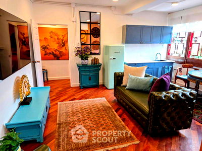 Condos for sale Rama 3 Road : 4-BR Condo at Sribumpen Condo Home near MRT Khlong Toei (ID 2322845)