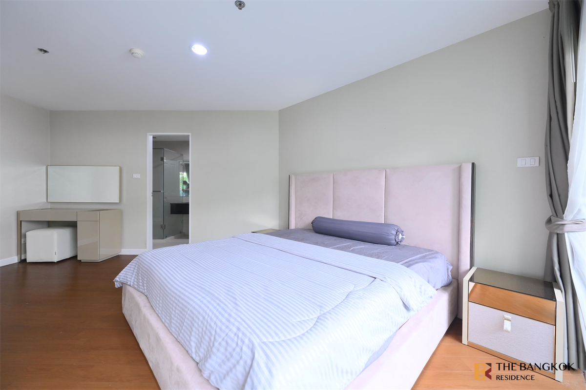 picture Belle Grand Rama 9 near MRT Rama 9 Station Luxurious Design, Elevated Atmosphere - 9/10