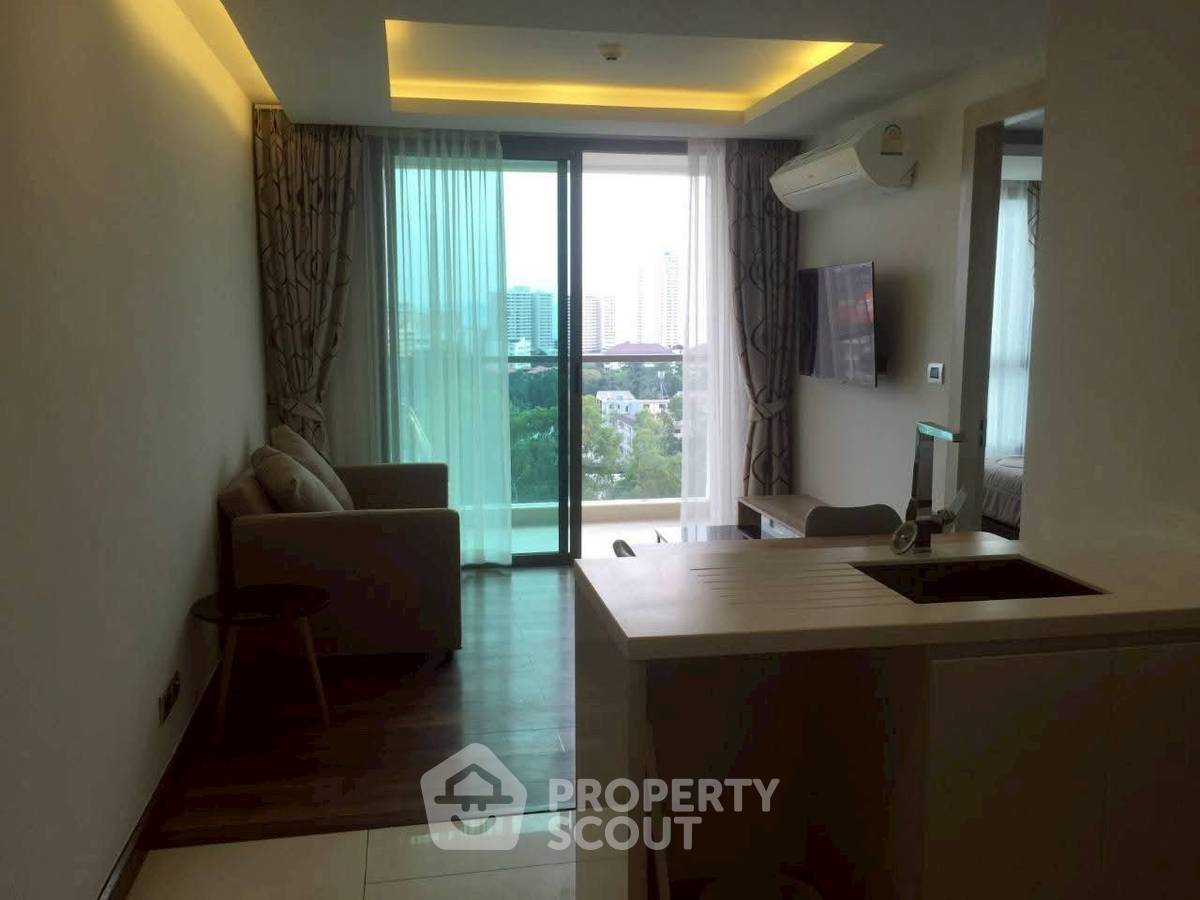 picture 1-BR Condo at The Peak Towers close to Phratamnak (ID 2323581) - 2/7