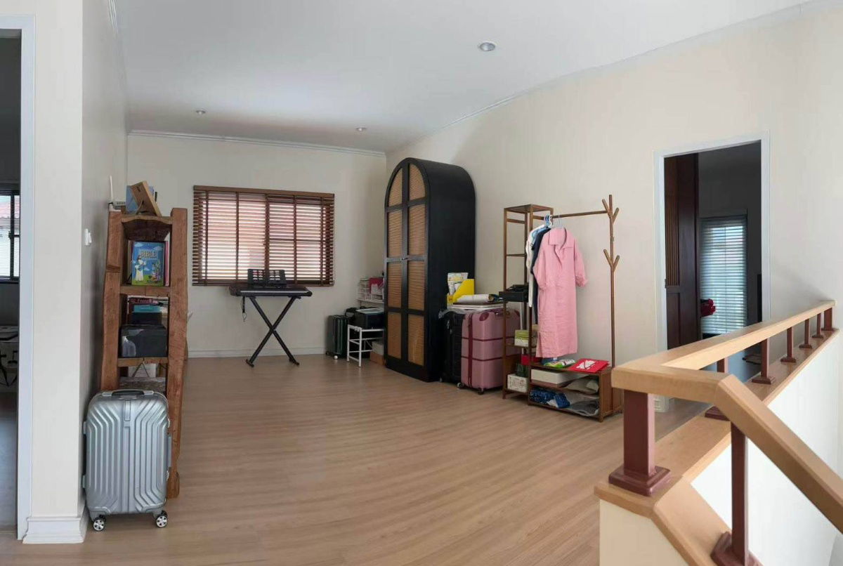 รูป ขายบ้านศุภาลัยทัสคานี ดอนแก้วแม่ริม เชียงใหม่  ขายพร้อมเฟอร์นิเจอร์และเครื่องใช้ไฟฟ้า ใกล้กาดฝรั่งแม่ริม T.094-6511456 - รูปที่ 7/18