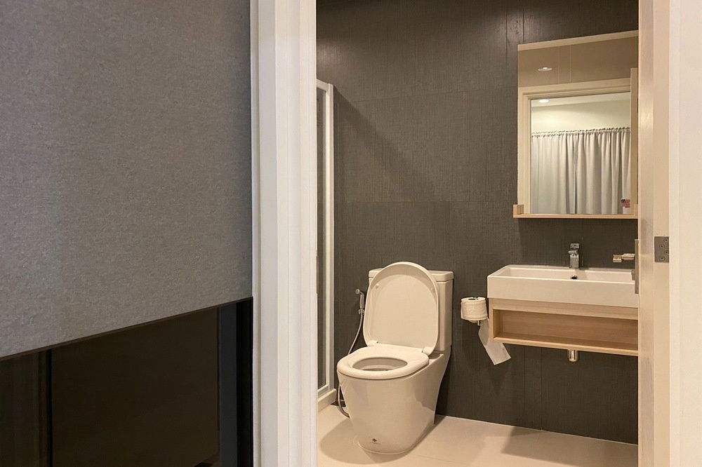 picture  Sale with tenant !! high floor 26+, minimalist style!!🔥 Code C20221201854...The Key Sathorn - Charoenraj, 1 bed, 1 bath, furnished, Special Deal!!📣 - 8/8